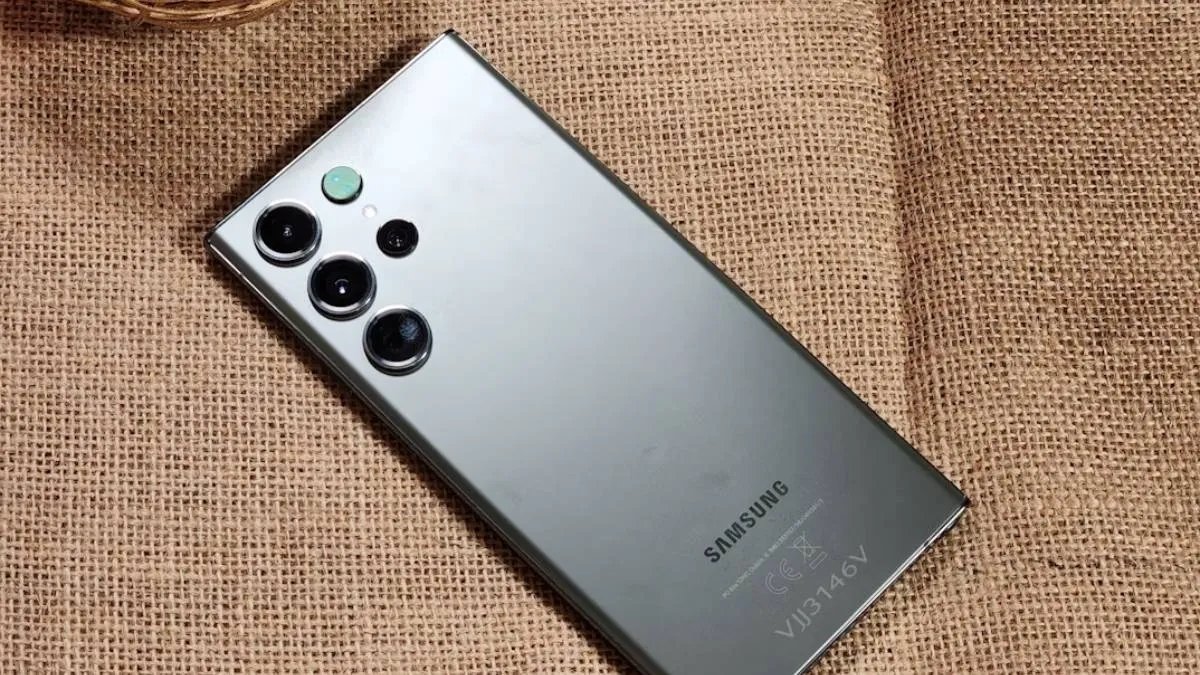 Full discount of Rs 25,000 on Samsung Galaxy S24 Ultra, there is a bumper offer on this e-commerce platform.