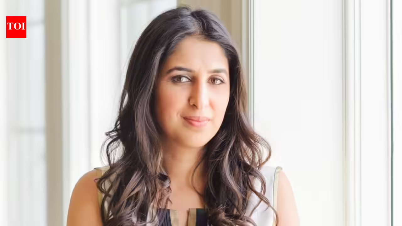 Meet Surbhi Sarna: Indian-origin founder who built a $275 million cancer detection startup after her teenage health struggles.