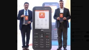 Reliance Jio and Bank of Baroda partnered, launched bob World Lite app especially on feature phones.