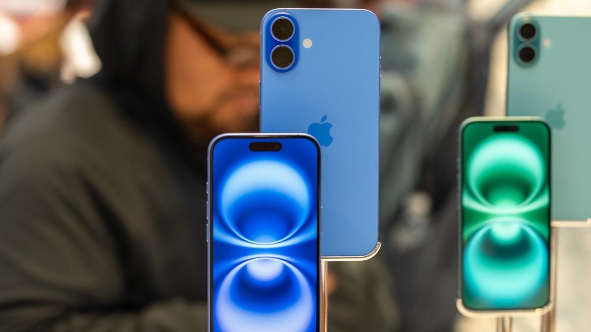 Flipkart's new sale, biggest price cut ever in iPhone 17